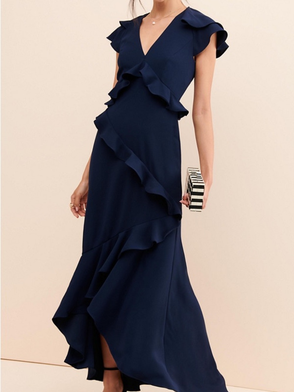 ML Monique Lhuillier Navy V-Neck Ruffled High-Low Evening Gown Dress 12